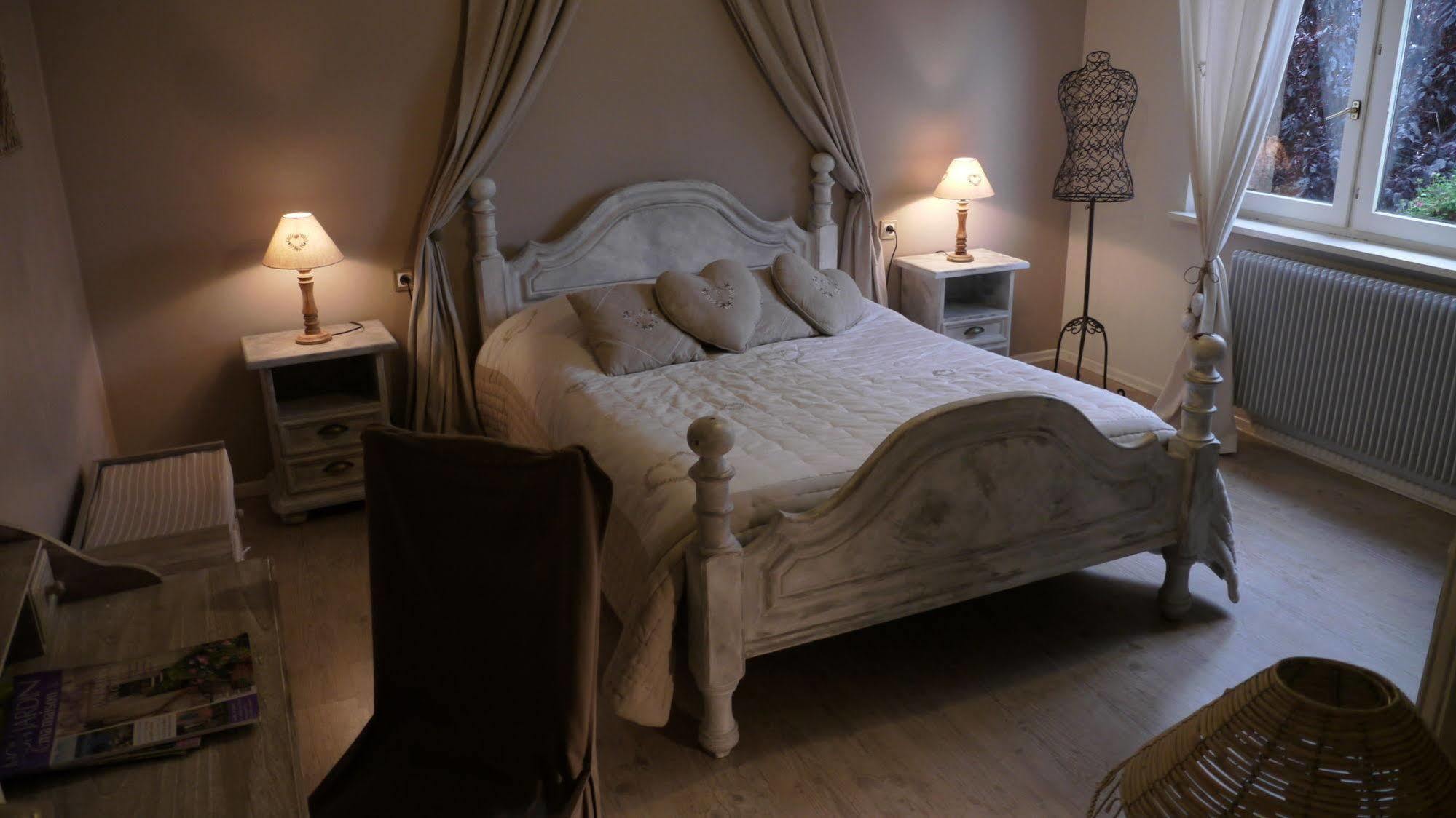 Schwenheim シャンブル ドゥーテ レカン デ サヴェール Bed & Breakfast エクステリア 写真