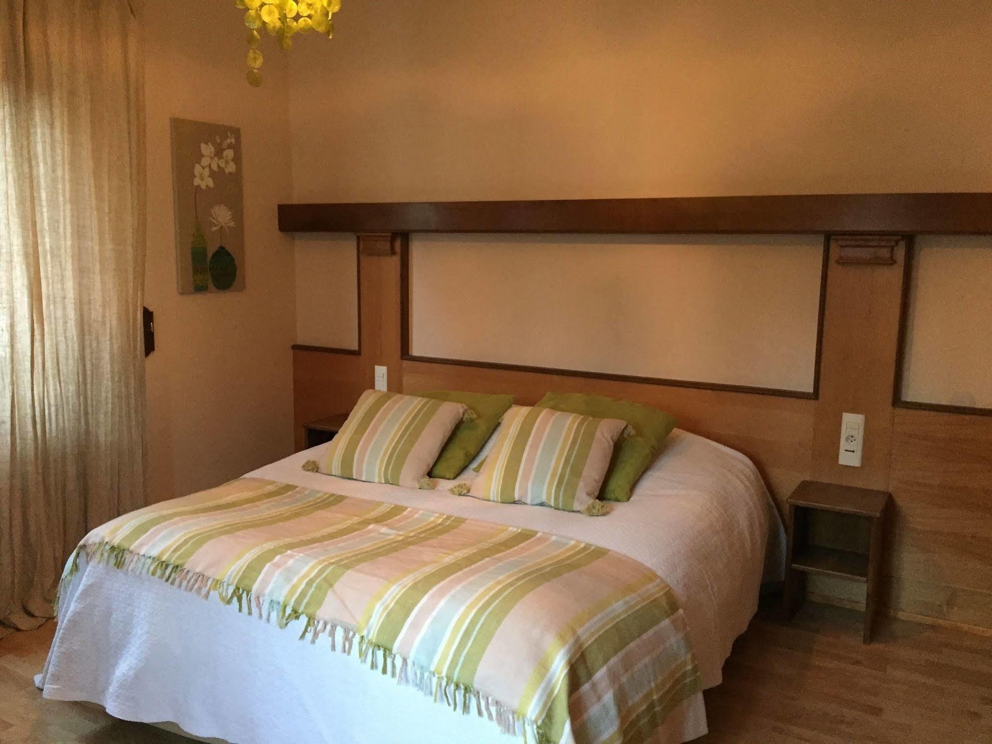 Schwenheim シャンブル ドゥーテ レカン デ サヴェール Bed & Breakfast エクステリア 写真